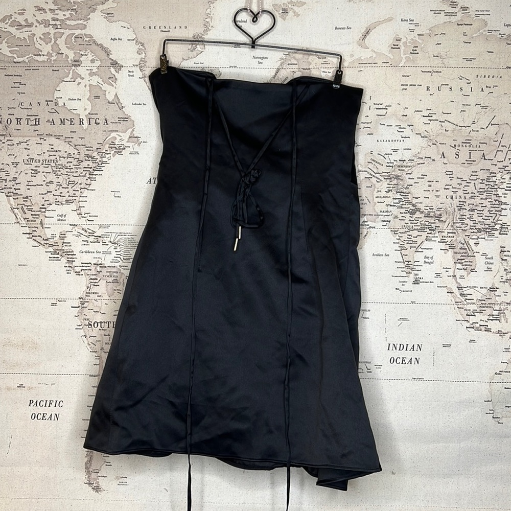 HOUSE OF CB 'Maryam' Black Satin Strappy Wrap Dress NWOT - Picture 6 of 7